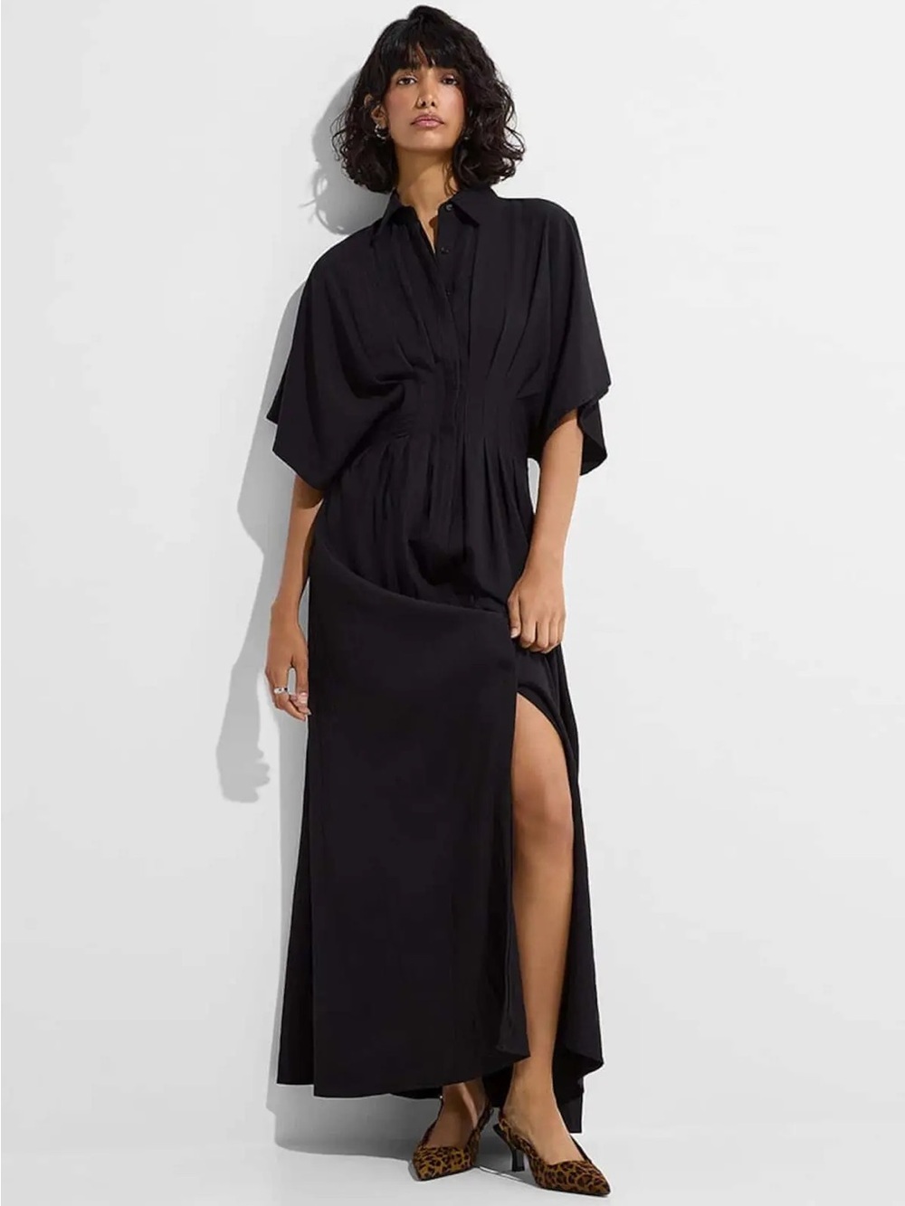 Simons Icone Black Maxi Dress